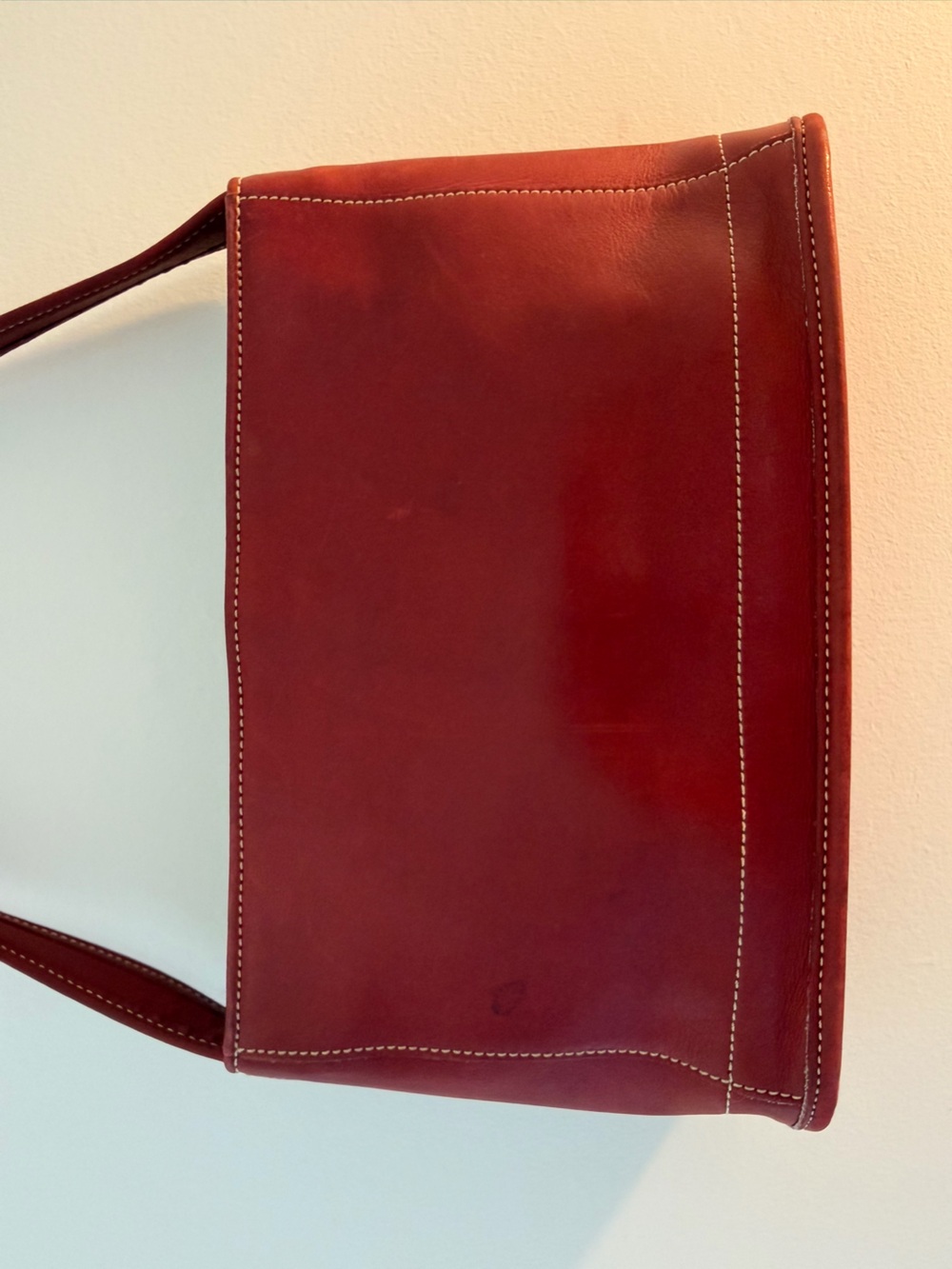 Vintage Coach Red Leather Shoulder Bag - Picture 6 of 9